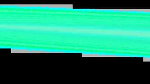 加拿大观众对美国国歌嘘声不断，美加球员9秒内多次爆发冲突