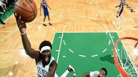 嵩山龙门与上海海港中超第16轮激战